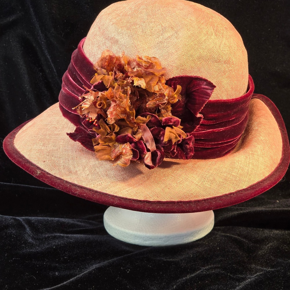 Vintage Style Women Cloche Hat Peach Woven Straw Burgundy Velvet Floral Trim